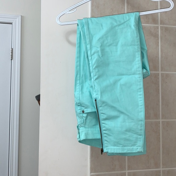 joe fresh jean/jeggings, womens 2, mint green - Picture 2 of 3